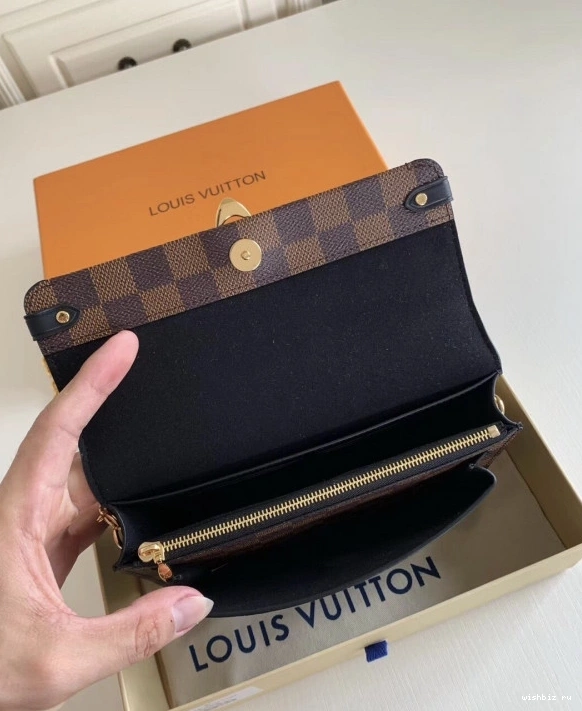 WIS LOUIS VAVIN WALLET CHAIN VUITTON 0804